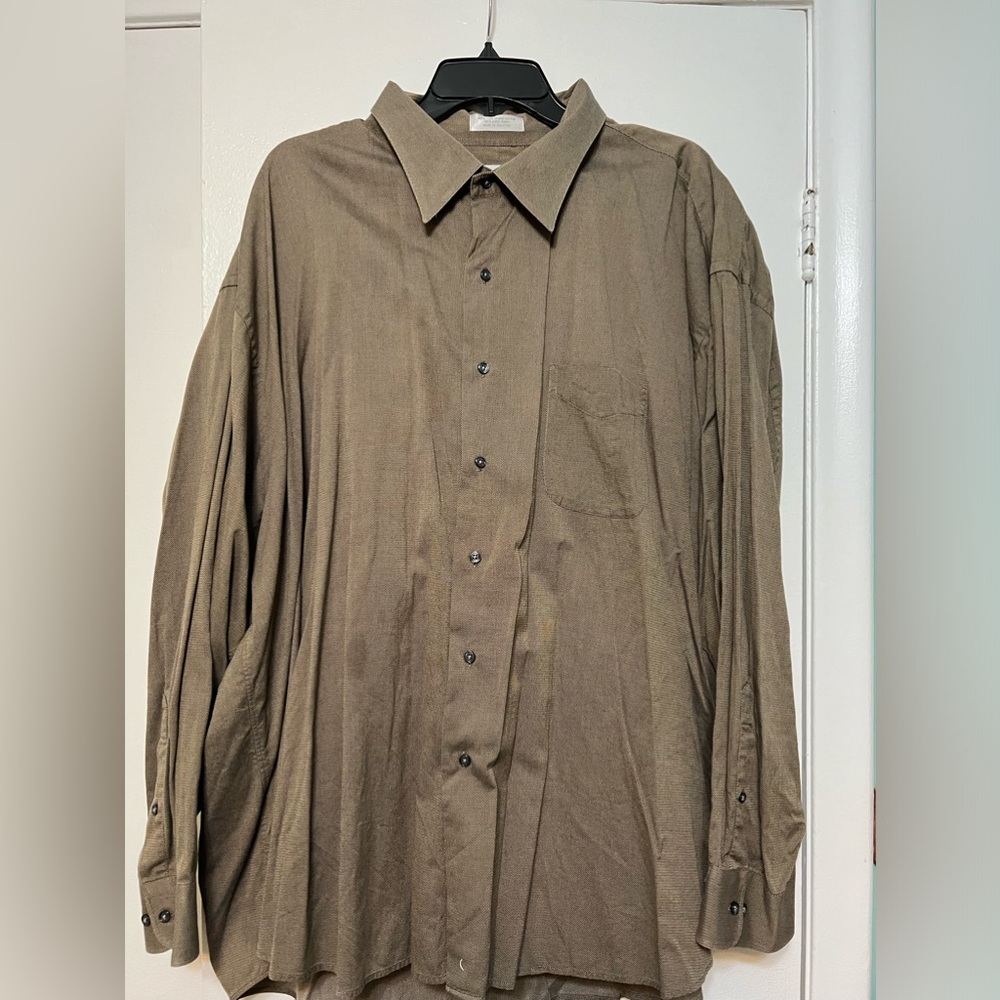 Men’s big and tall button up collar dress shirt